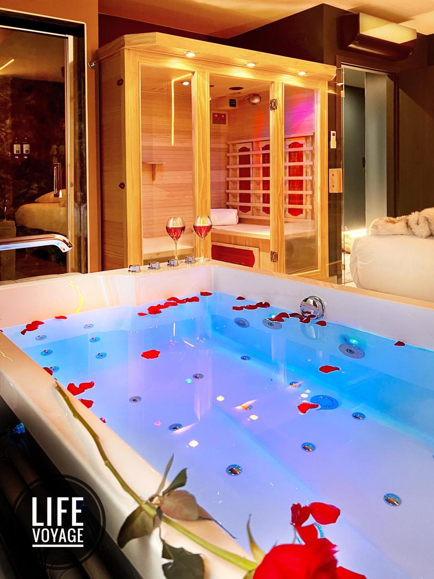 Life Voyage Residence & Spa - Strasbourg'S City Center Luxury Experience Buitenkant foto