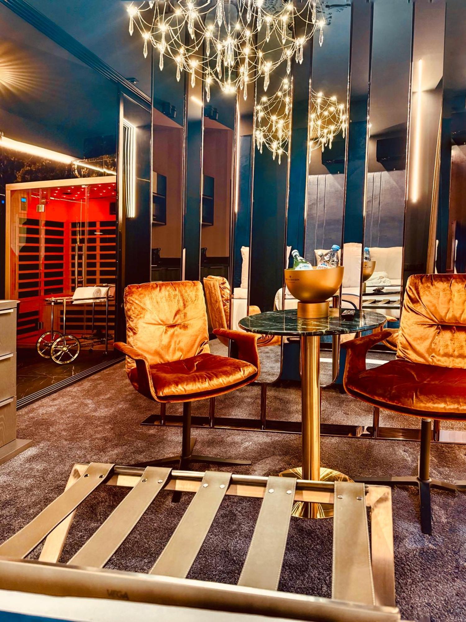 Life Voyage Residence & Spa - Strasbourg'S City Center Luxury Experience Buitenkant foto
