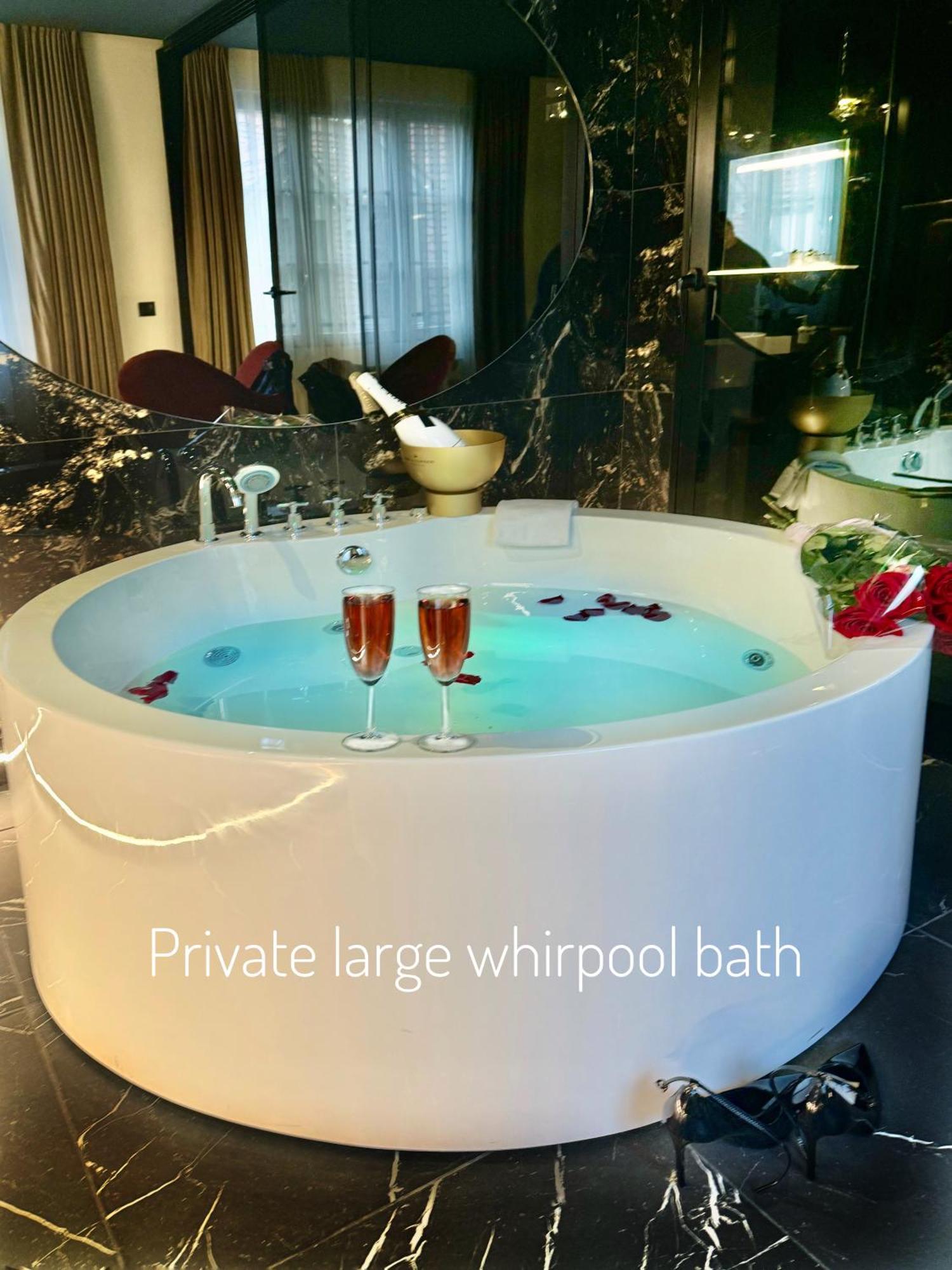 Life Voyage Residence & Spa - Strasbourg'S City Center Luxury Experience Buitenkant foto