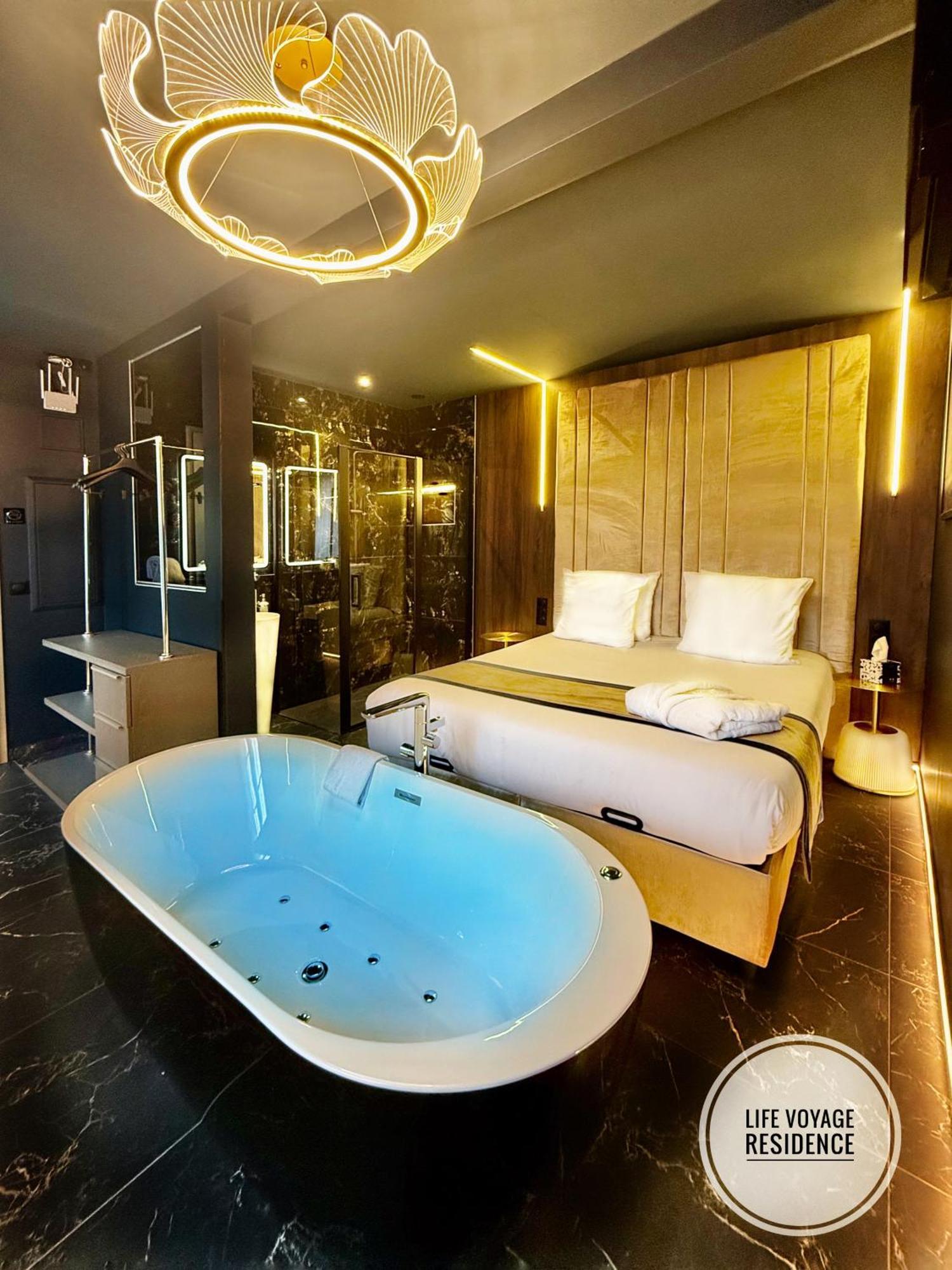 Life Voyage Residence & Spa - Strasbourg'S City Center Luxury Experience Buitenkant foto