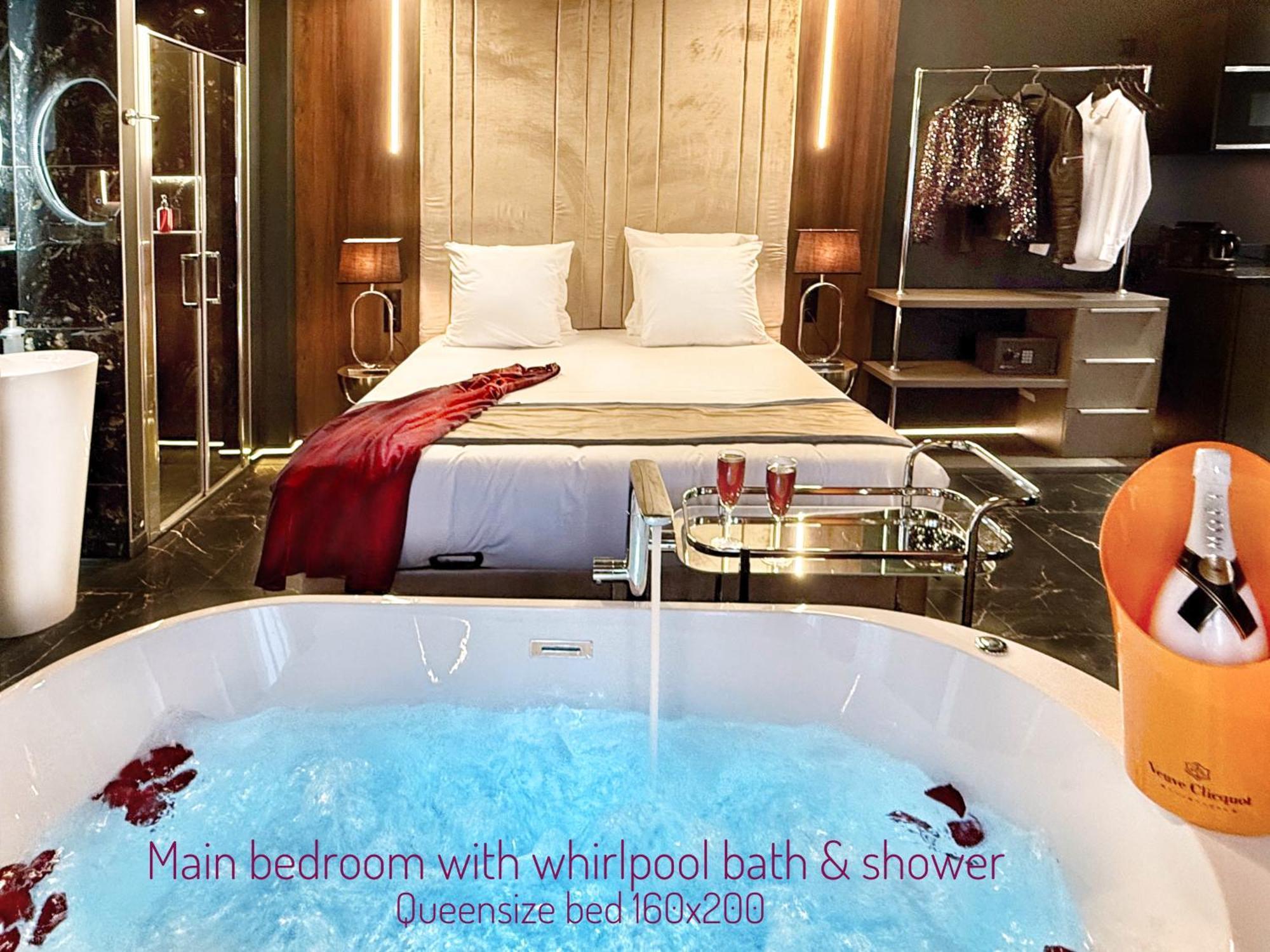 Life Voyage Residence & Spa - Strasbourg'S City Center Luxury Experience Buitenkant foto